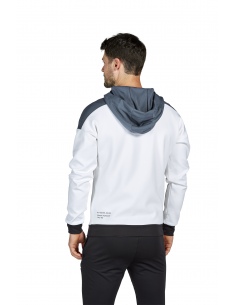 1072307 CHANGE by erima... 2