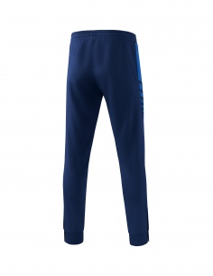 1102202 Six Wings Worker... 2