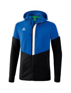 1032046 Squad Training...