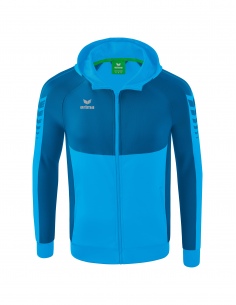 1032211 Six Wings Training...