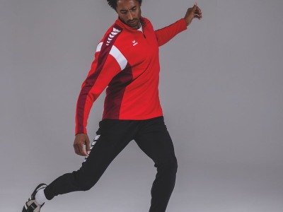 Strój piłkarski na jesień